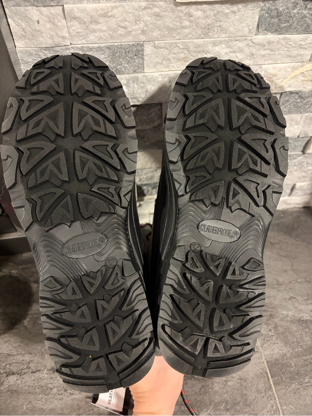 Weatherproof 3M Thinsulate Tan and Black Men's Insulated Snow Boots - Picture 6 of 7